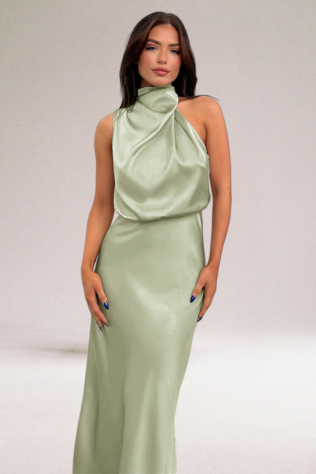 Flavia | Robe Glamour en Satin à Col Halter