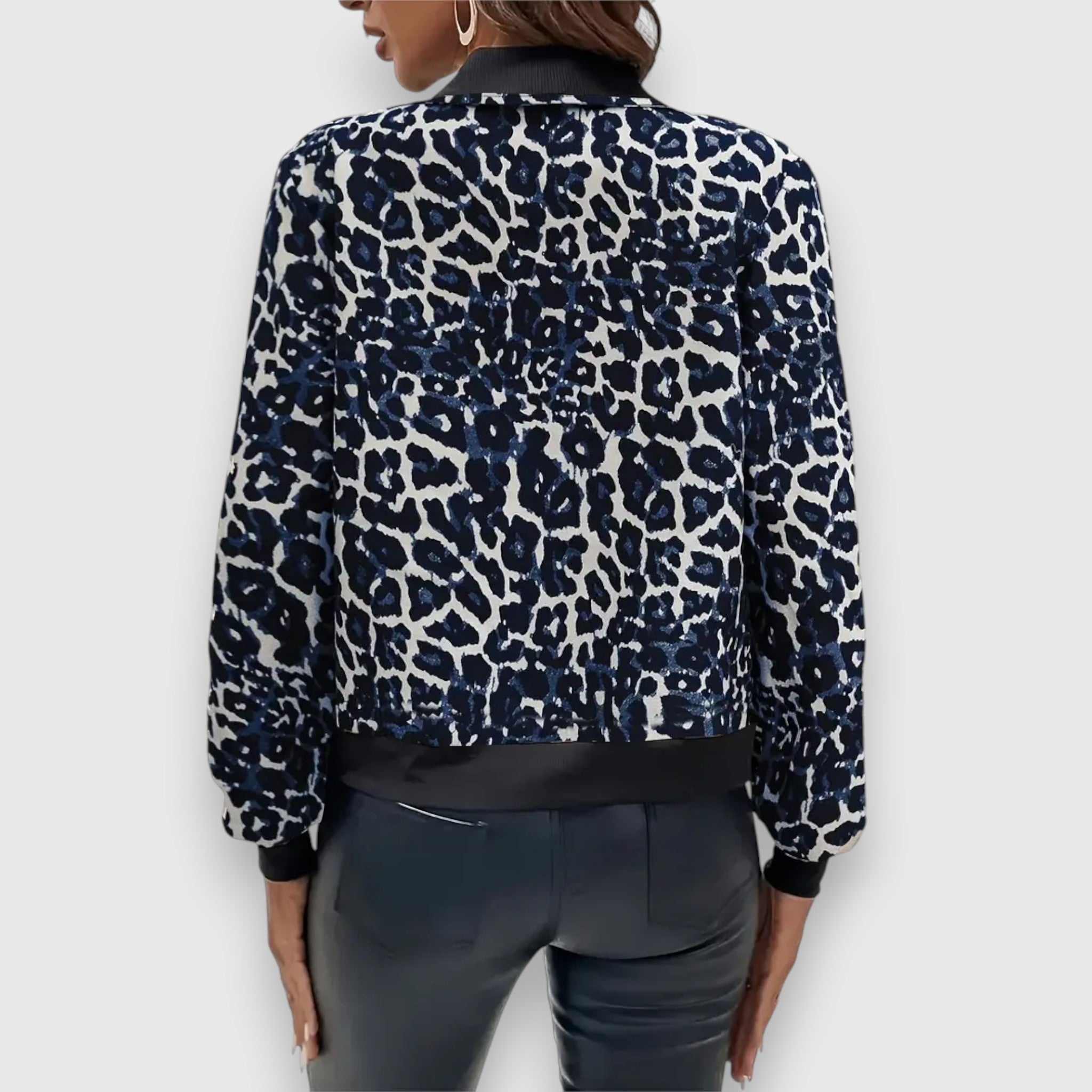 Noelia | Veste Imprimé Léopard Chic & Audacieuse