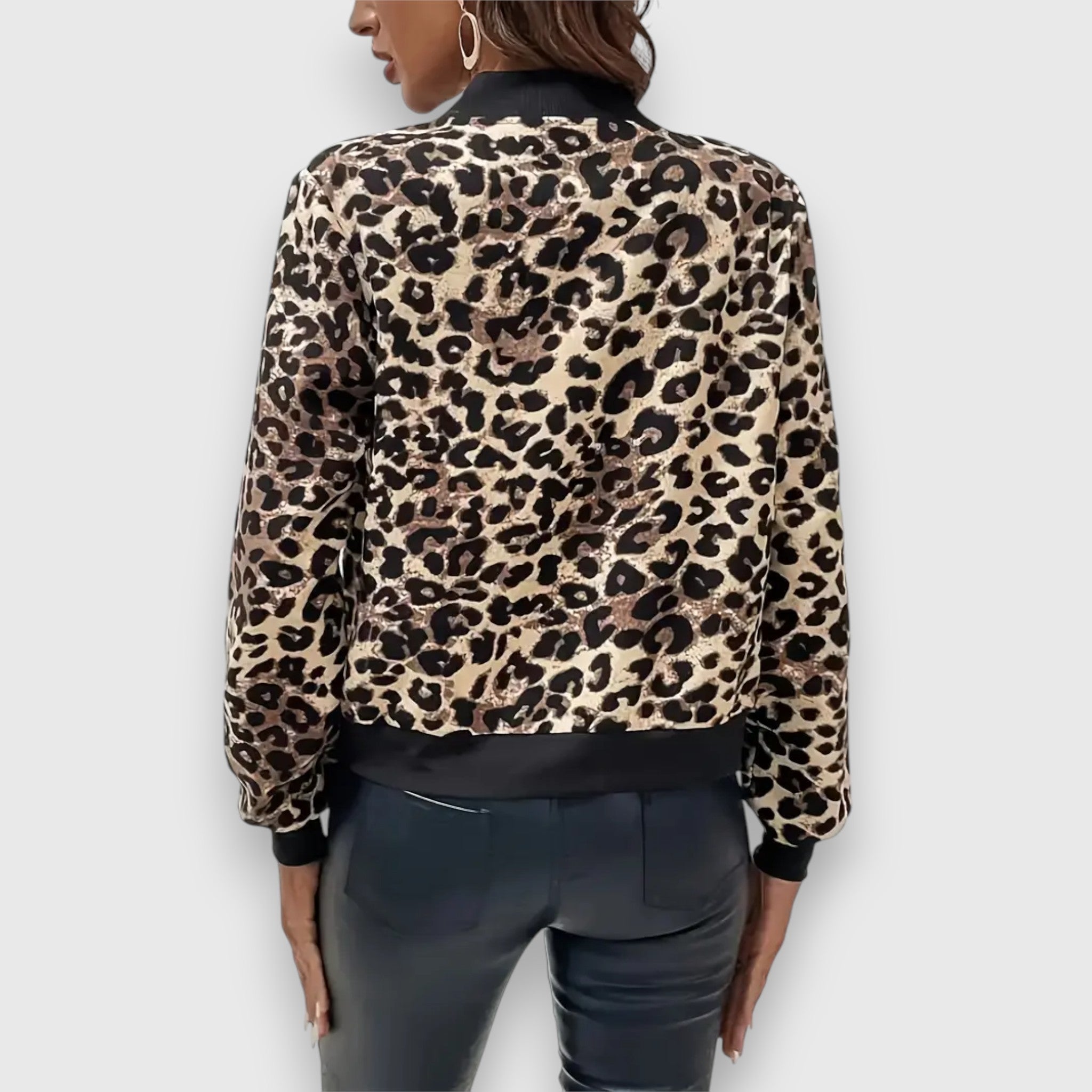 Noelia | Veste Imprimé Léopard Chic & Audacieuse